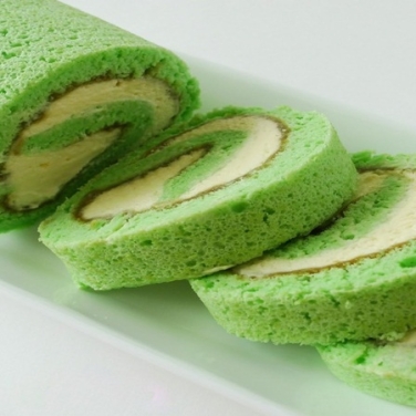 MAYEEFBÁNH BÔNG LAN CUỘN VỊ MATCHA 80GR